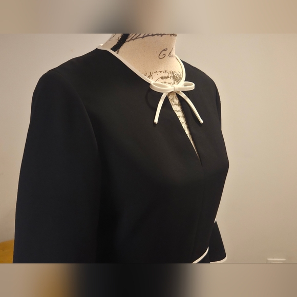 Ted Baker Black Dress with White Accents, Size 2 - Picture 11 of 16